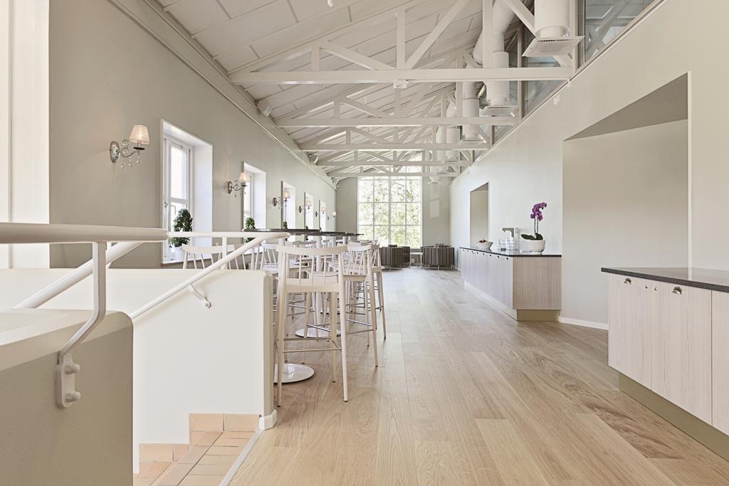 Hotel Skytteholm à Ekerö Extérieur photo