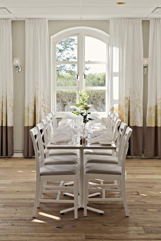 Hotel Skytteholm à Ekerö Extérieur photo
