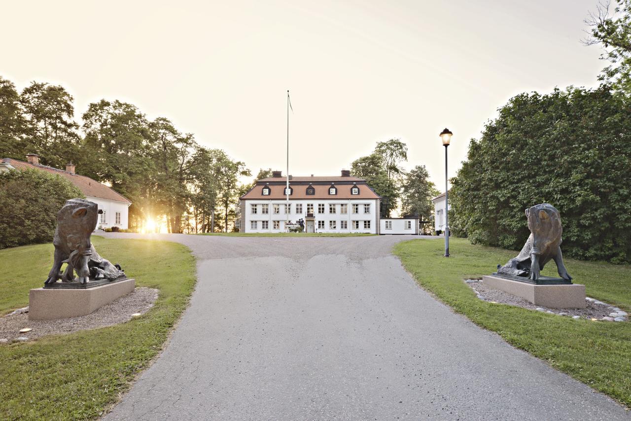 Hotel Skytteholm à Ekerö Extérieur photo